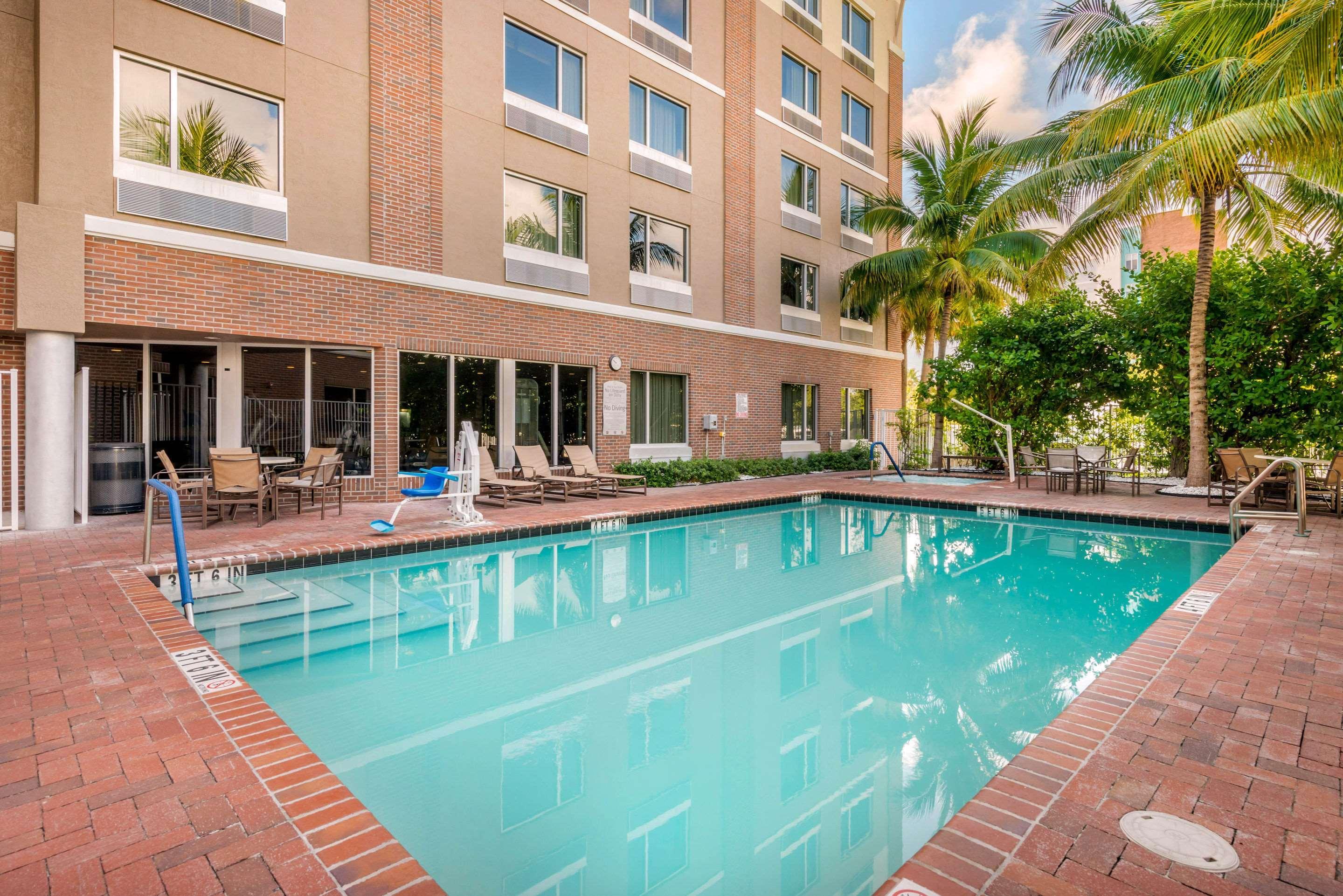 Cambria Hotel Ft Lauderdale, Airport South & Cruise Port Данія-Біч Екстер'єр фото