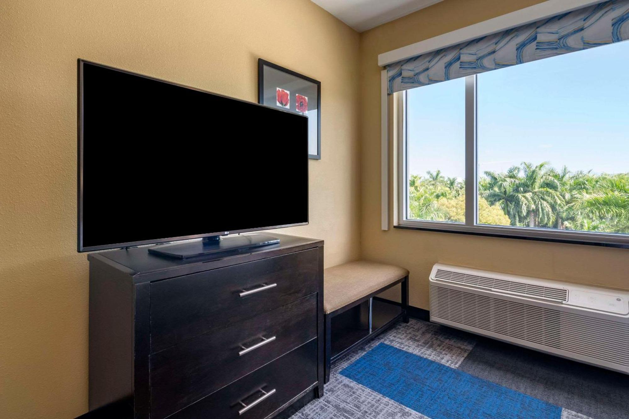 Cambria Hotel Ft Lauderdale, Airport South & Cruise Port Данія-Біч Екстер'єр фото