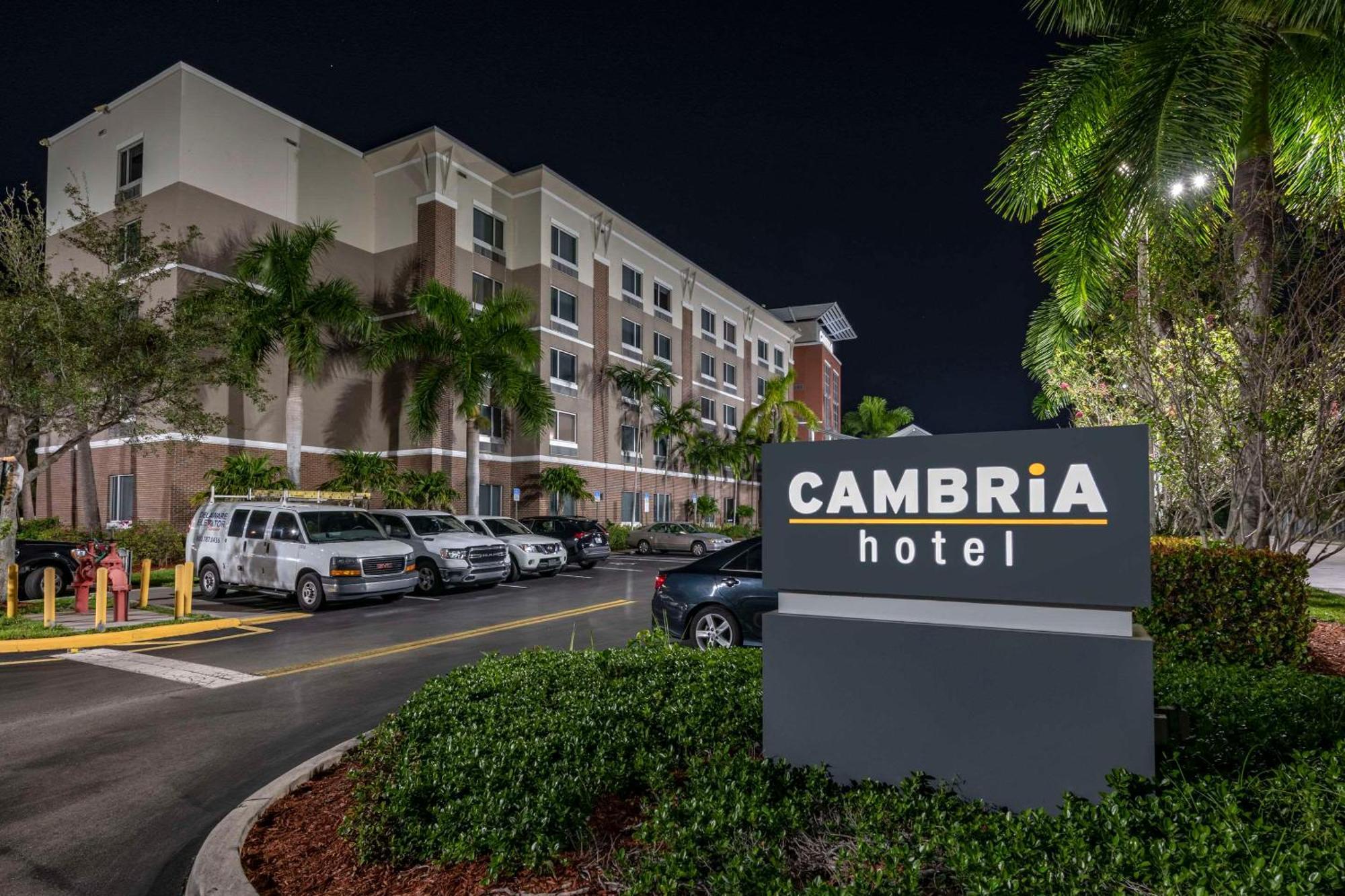Cambria Hotel Ft Lauderdale, Airport South & Cruise Port Данія-Біч Екстер'єр фото